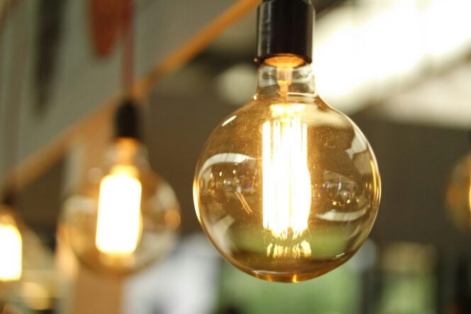 
 Jenis Lampu dan Pencahayaan Ideal untuk Setiap Ruangan di Rumah